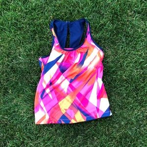 🏃🏻‍♀️Cute pink sort-of dressy active top 🏃🏻‍♀️